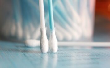 Jakie waciki do mycia pupy?