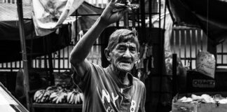 Czy można golić włosy łonowe maszynka elektryczną?